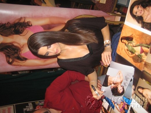 Tiffany Taylor autograph