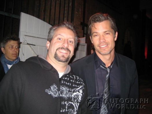 Timothy Olyphant autograph