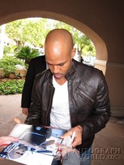 signing photo