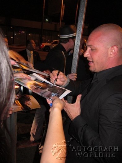 Tom Hardy autograph