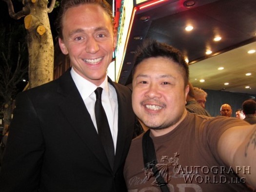 Tom Hiddleston autograph