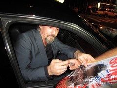 signing photo