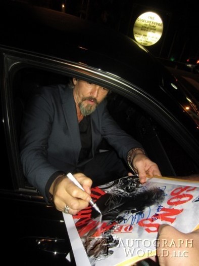 Tommy Flanagan autograph