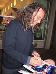 signing photo