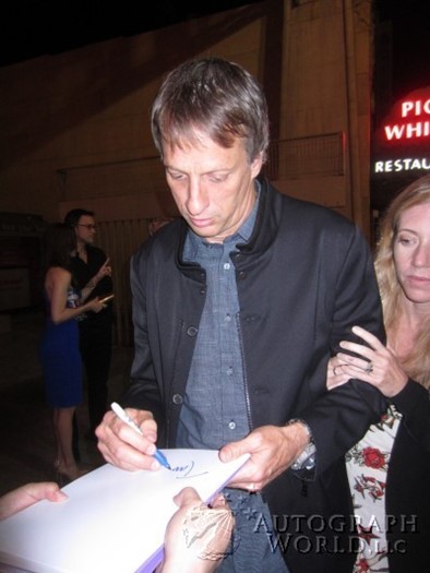 Tony Hawk autograph