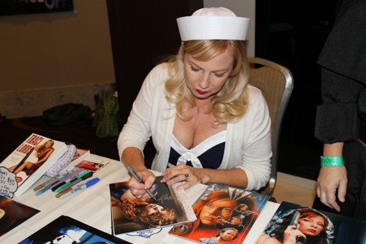 Traci Lords autograph