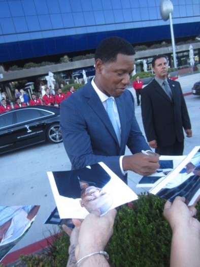 Troy Kittles autograph