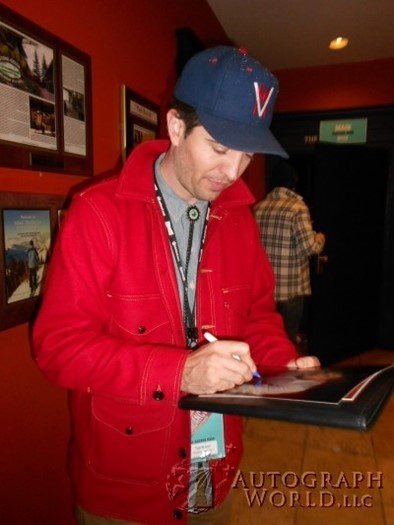 Tygh Runyan autograph