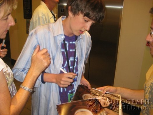 Tyler Patrick Jones autograph