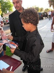 signing photo