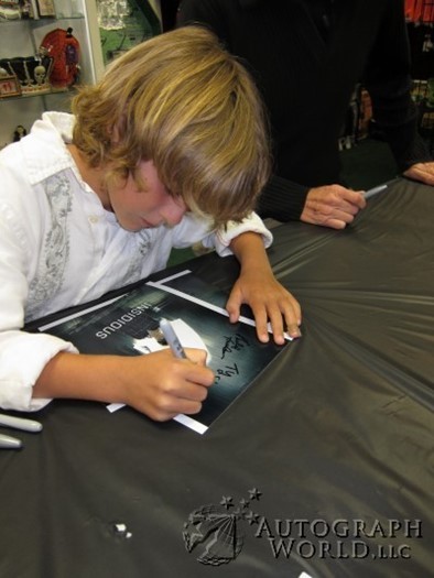 Ty Simpkins autograph