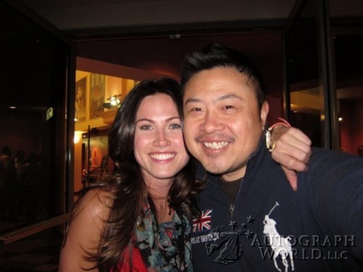 Vail Bloom autograph