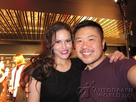 Vanessa  Gomez autograph