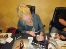 Veronica Carlson signing proof
