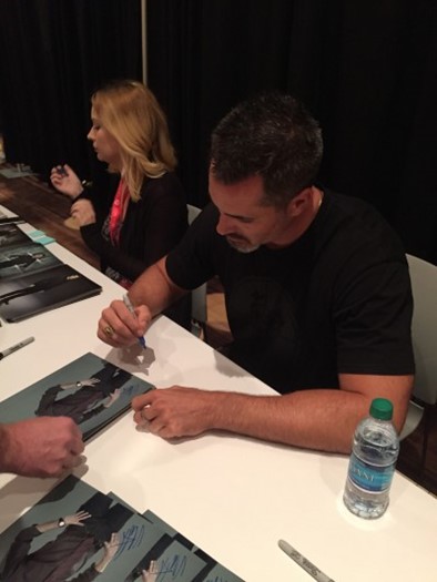 Victor Webster autograph