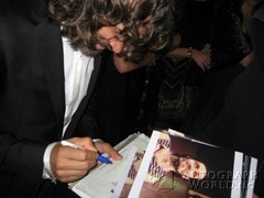 signing photo