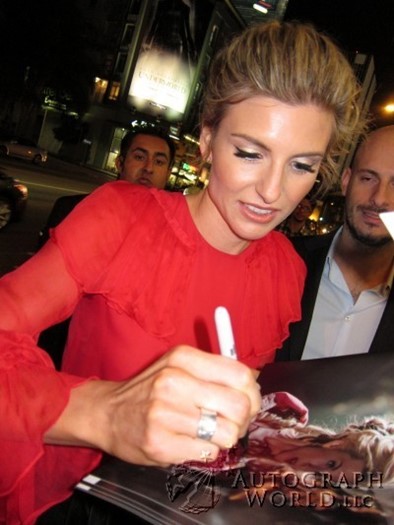 Viva Bianca autograph