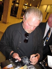 signing photo