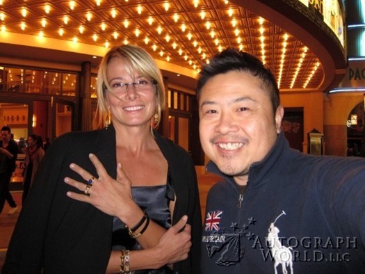 Yuliya Vysotskaya autograph