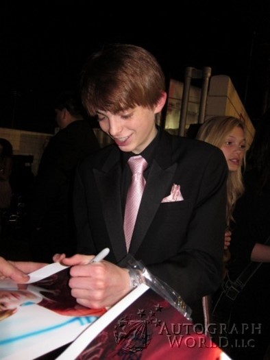 Zachary Gordon autograph