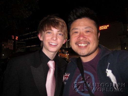 Zachary Gordon autograph