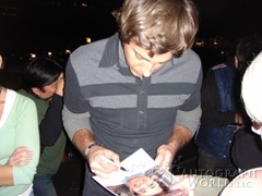 signing photo