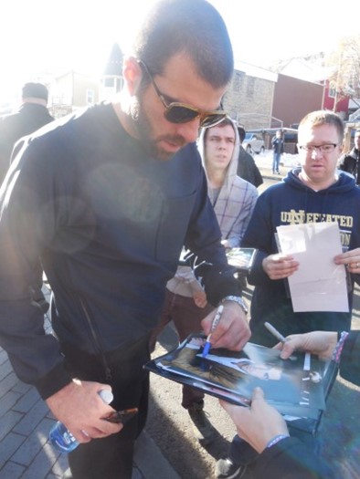 Zachary Quinto autograph