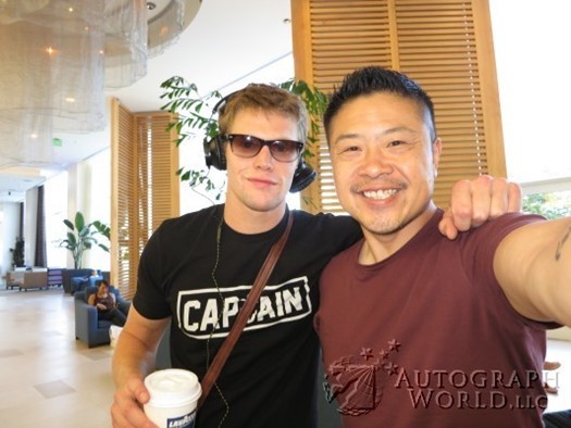 Zach Roerig autograph